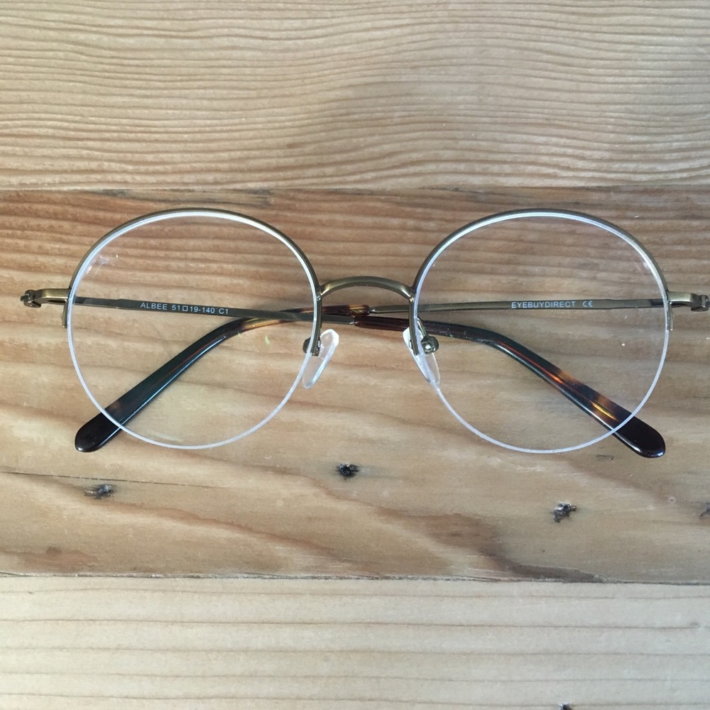 Corrective eyeglasses